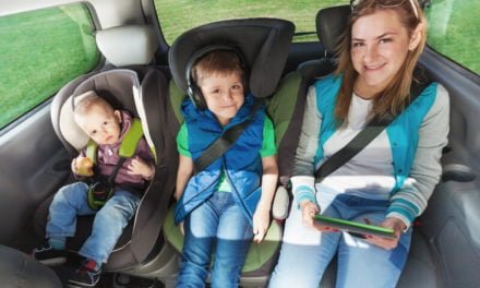 Sådan bliver børn underholdt på lange køreture